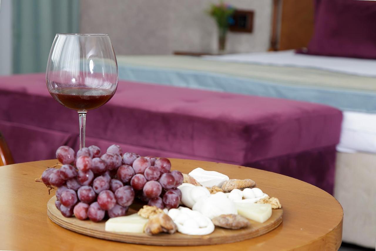 Vatan Asur Hotel 3*