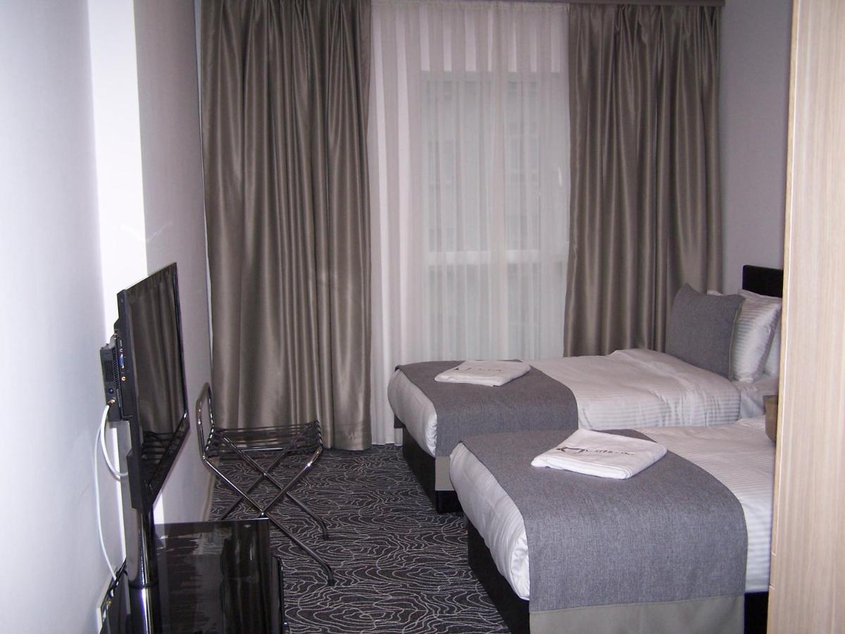 Onno House 2*