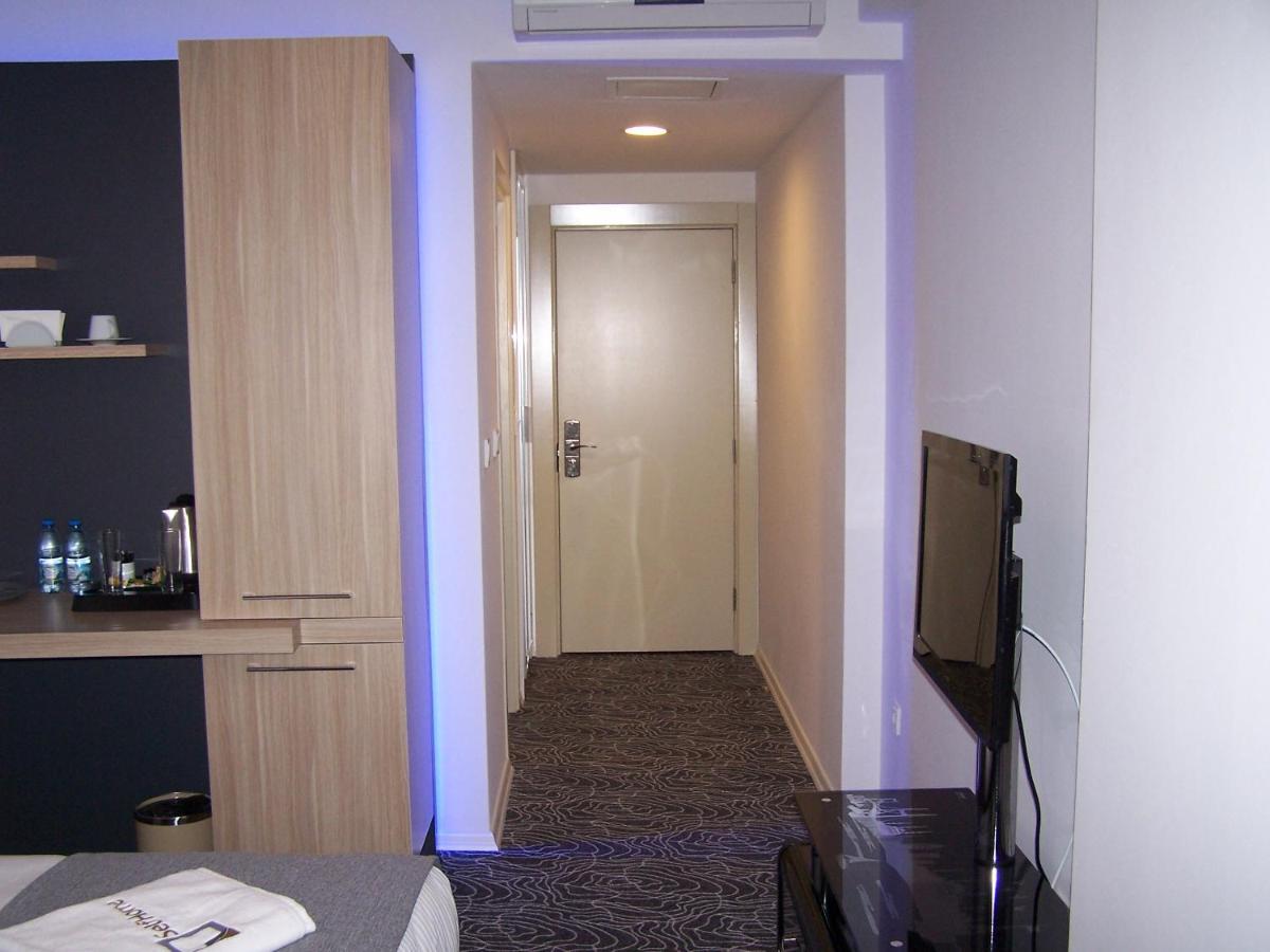 Aparthotel Onno House 2*
