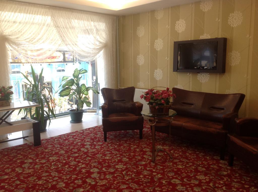 Hotel Yalta