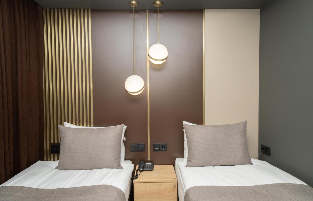 Hotel Fama Karakoey