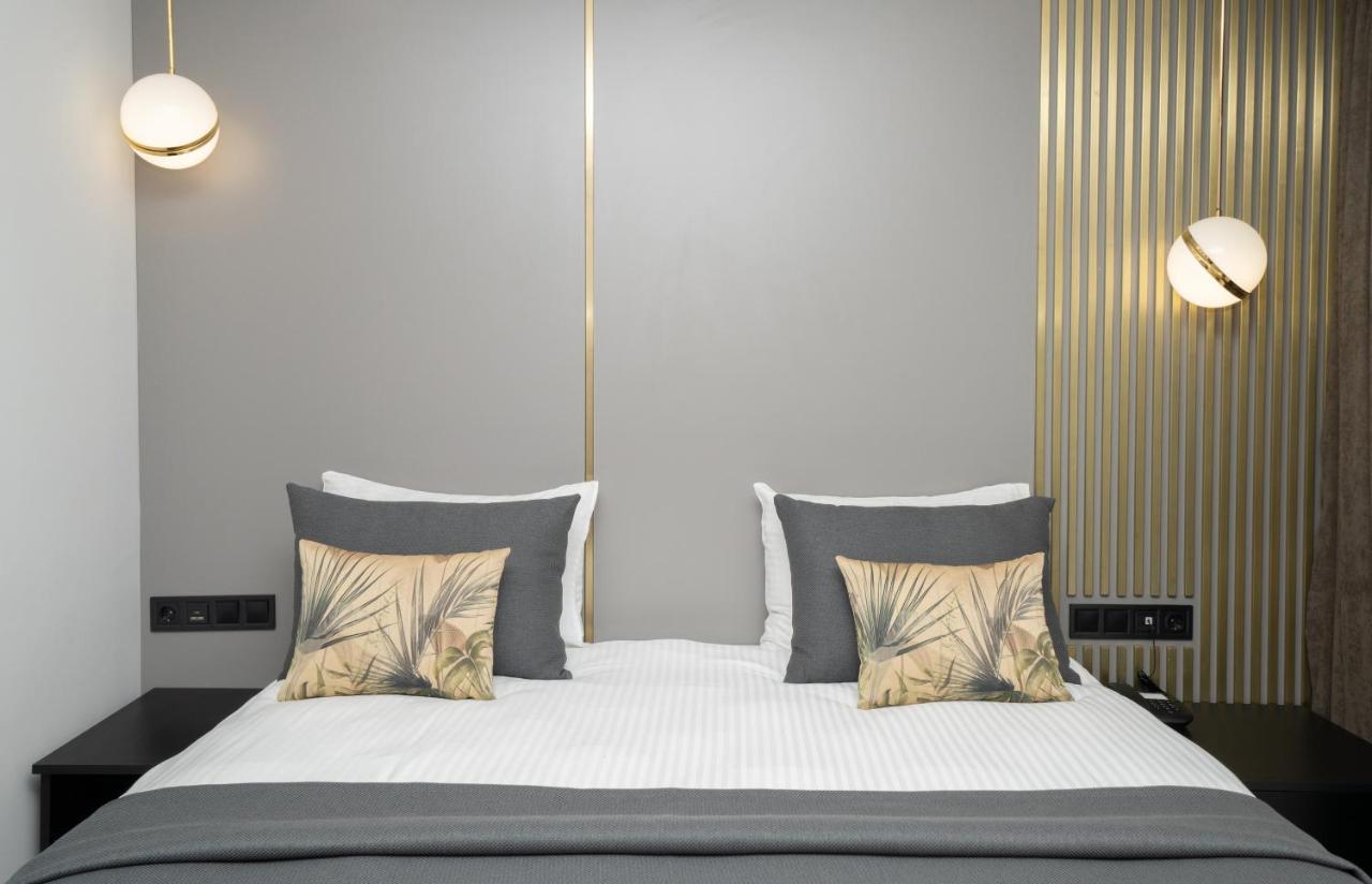 Fama Karakoey 4*