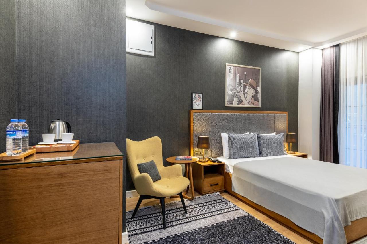 Sala Hotel