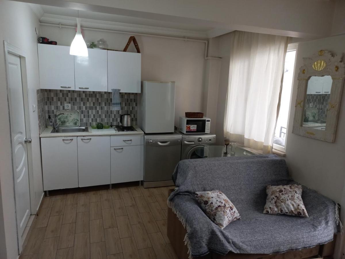 Silent Corner 6 * Istanbul