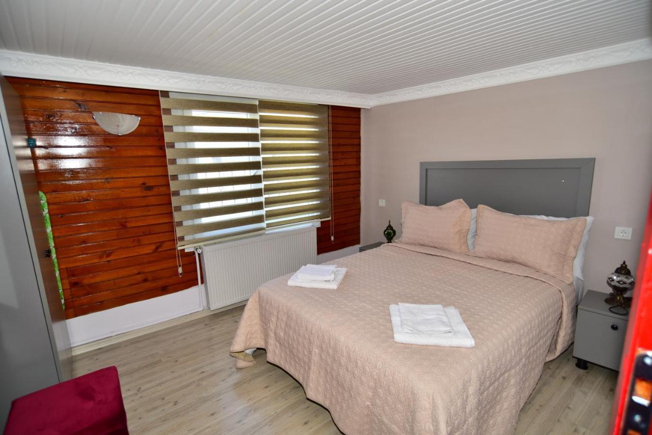 Aparthotel Mir Apart *