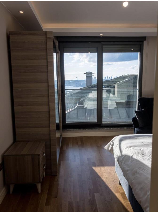 Full Bosphorus View New 3 Bedroom Beside Camliktepe Park In Famous Uskudar On The Asian Side Of *