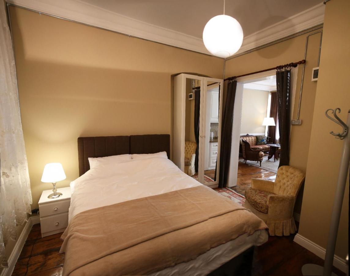 Agus Flats Galata *