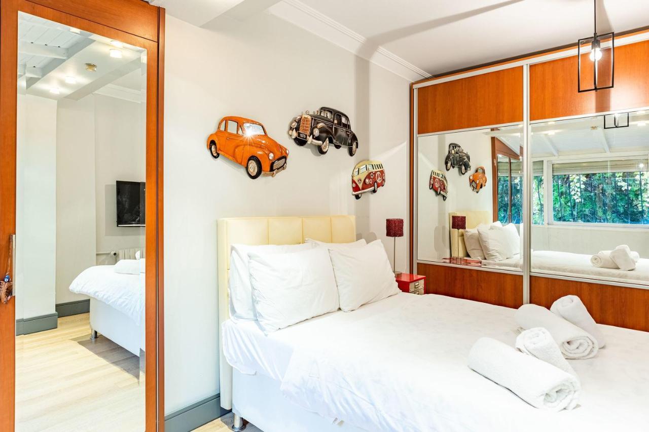 Elegant Flat With Fascinating Bosphorus View In Besiktas Apartment Istanbul