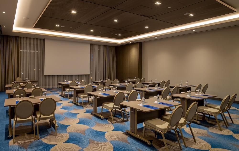 Hilton Mall Of Hotel Istanbul