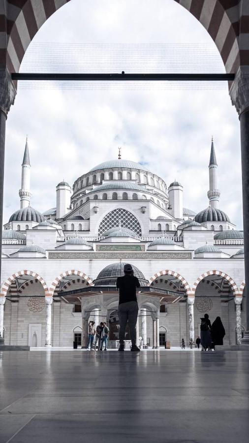 Full Bosphorus View New 3 Bedroom Beside Camliktepe Park In Famous Uskudar On The Asian Side Of *