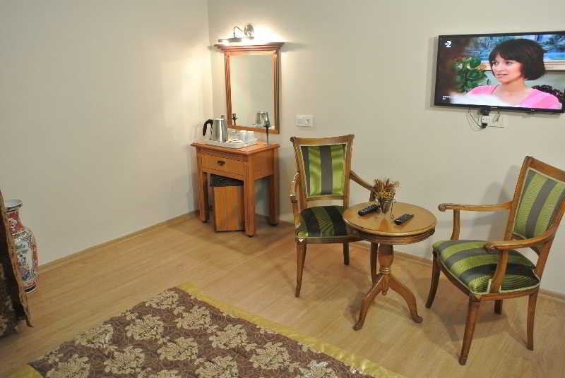 Saba Hotel 3*