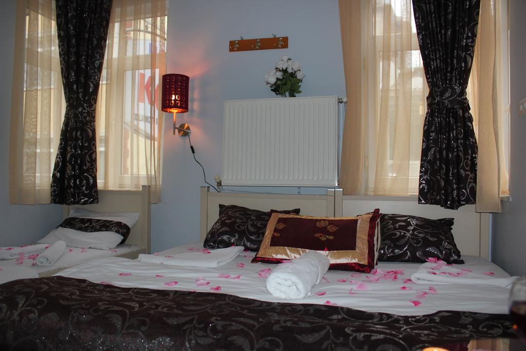 Kaya Hotel 3*