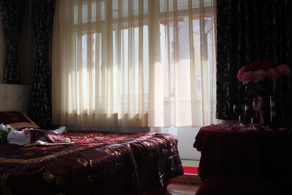 Kaya Hotel