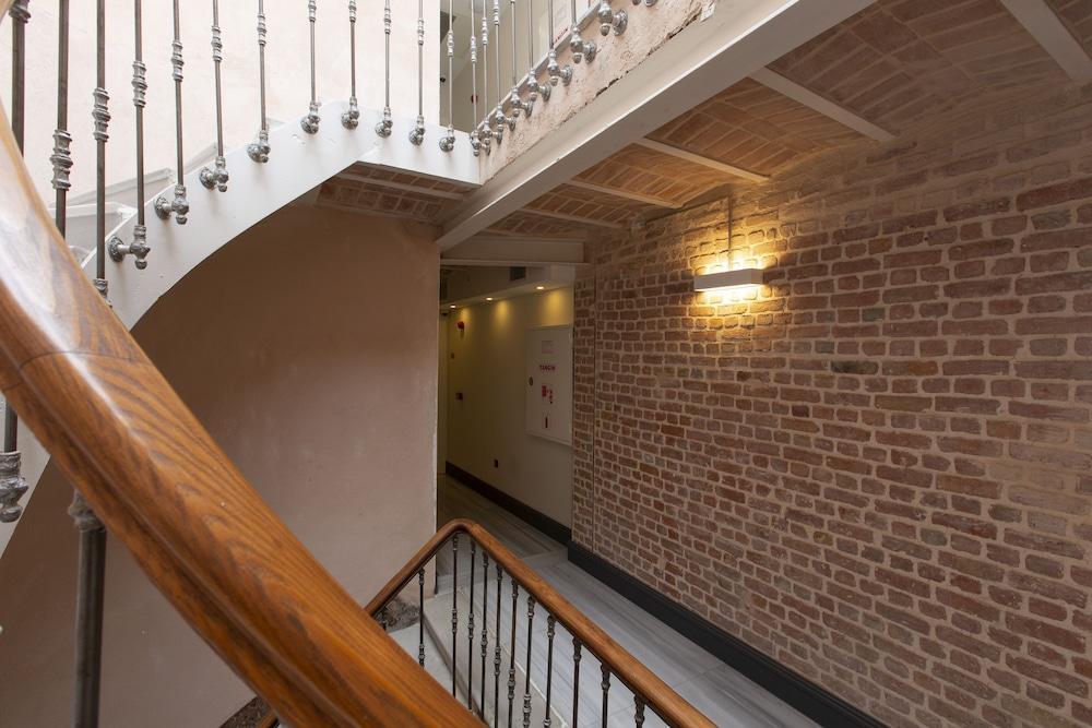 Hotel Premist Taksim