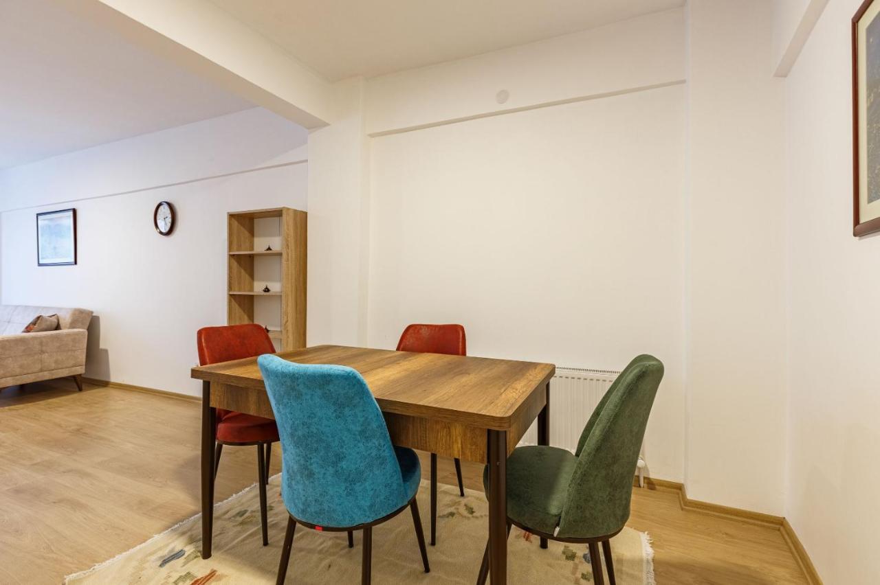 Altiyol Boga, Center Of Kadikoey Apartment *