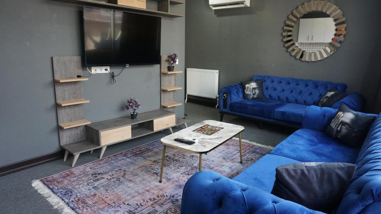 Apartment Lara *