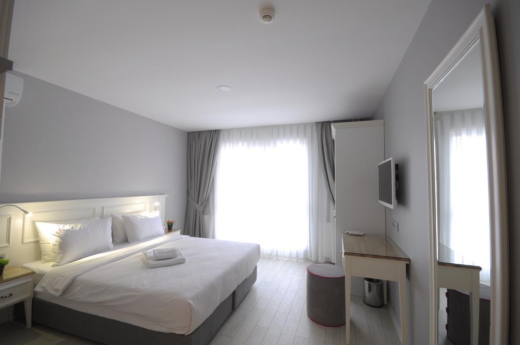 Ada Aparthotel