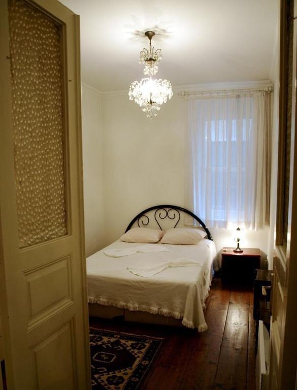 Historical 135 Sqm Near Galata Tower *