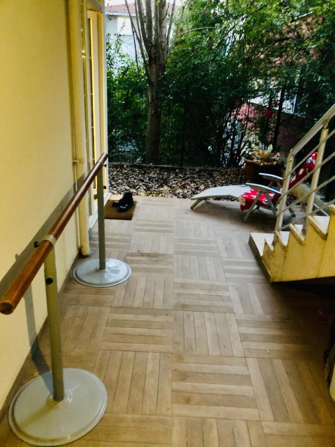 Lovely Escape House In A Frame With Garden * Istanbul
