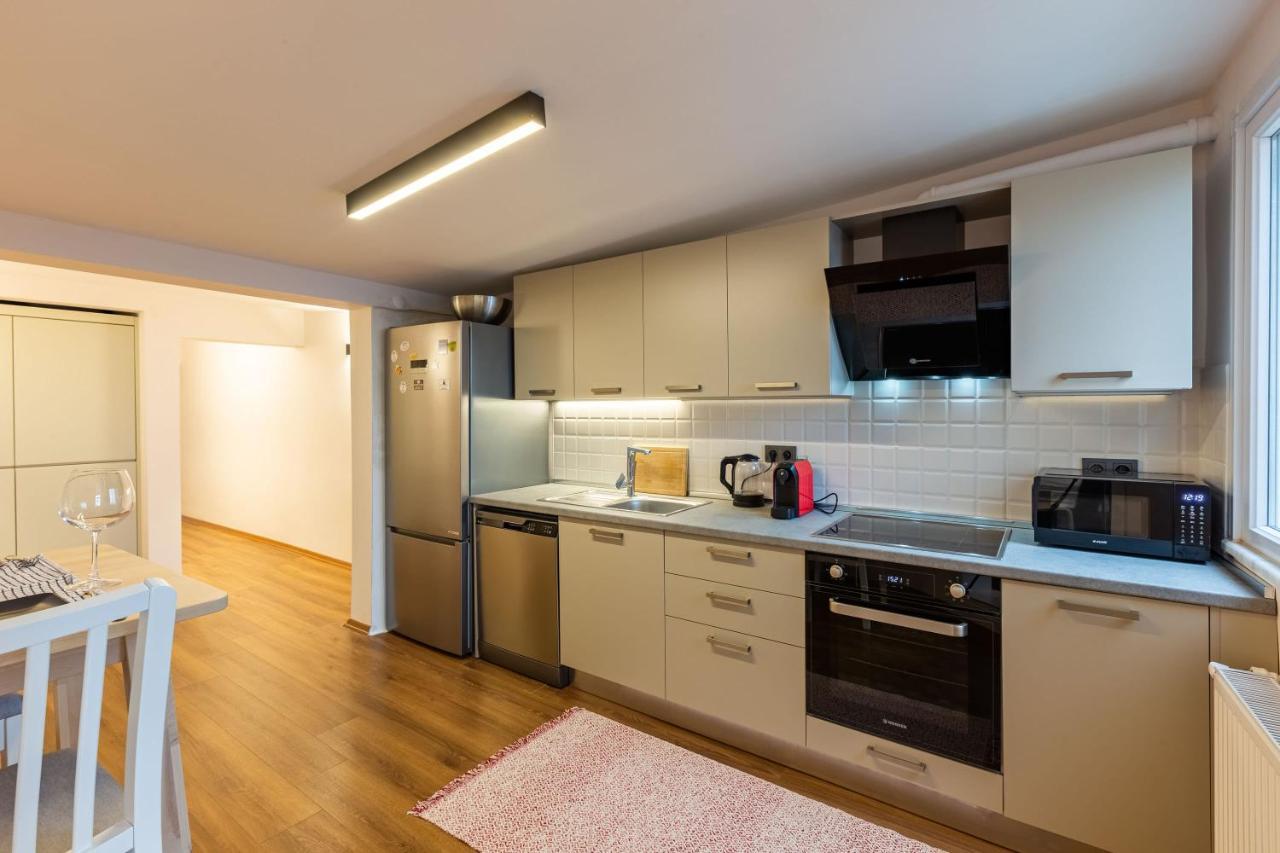 Flat With Lovely Terrace Near Osmanbey Metro Station In Ferikoy, Sisli