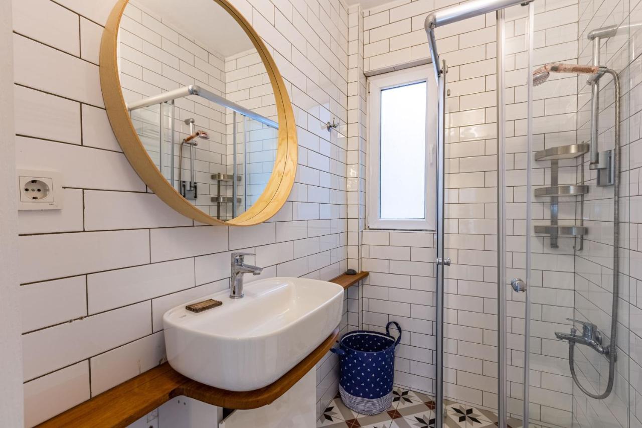 Lovely And Colorful Flat In Cihangir, Beyoglu