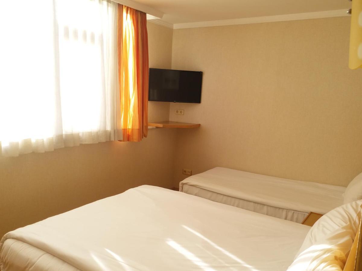 Hotel Inter 2*