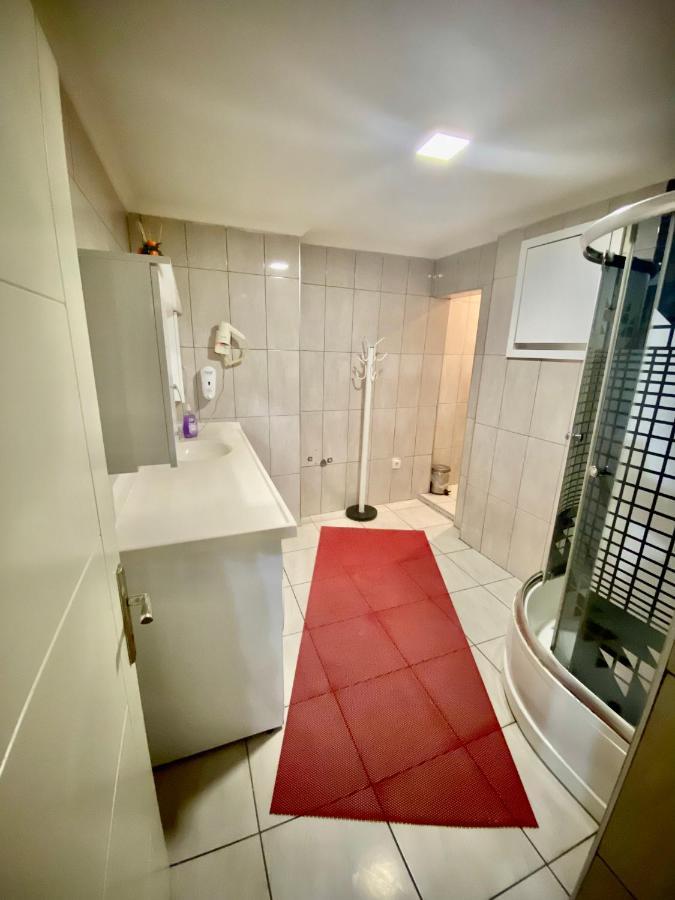Aparthotel White Beyaz Suites 2*