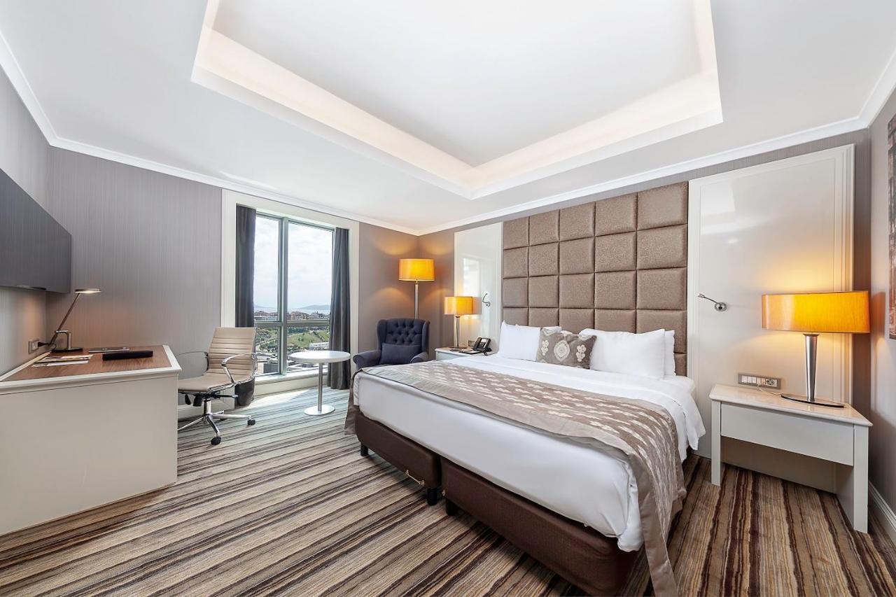 Hotel Dedeman Bostanci & Convention Center 5*