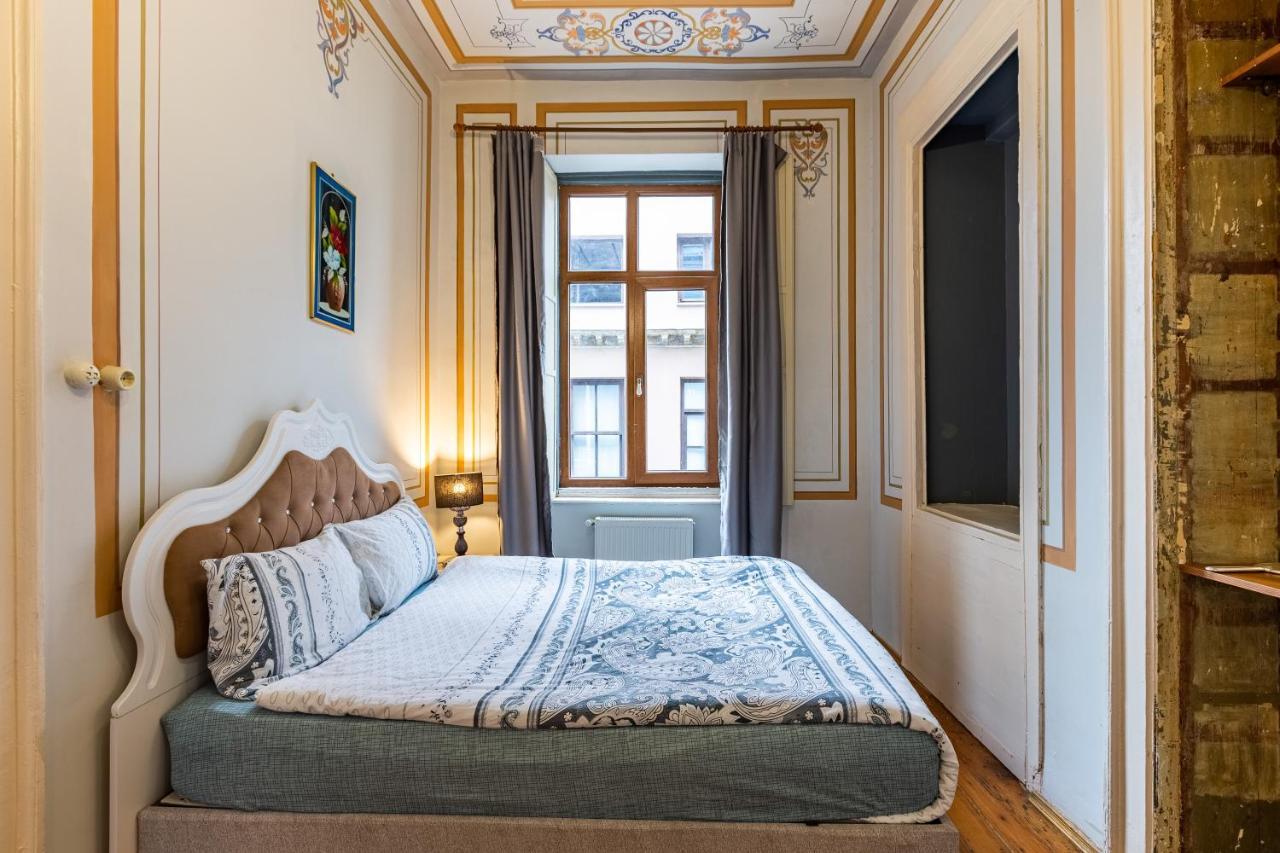 Ali Pasha Apart Otel 3*