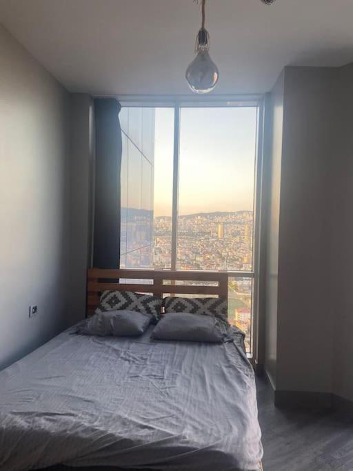 Luxury Sea Views Close The Airport * Istanbul