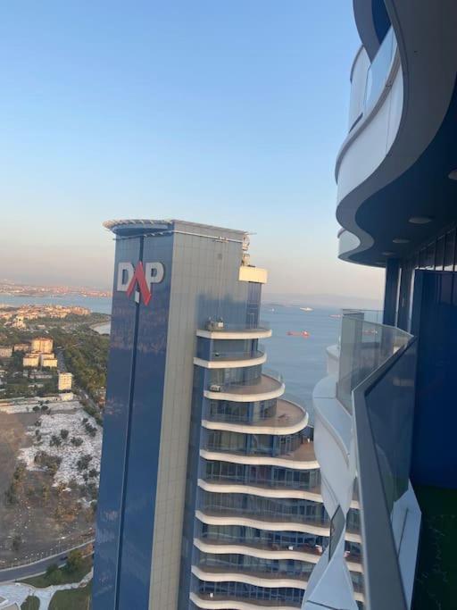 Apartment Luxury Sea Views Close The Airport Istanbul