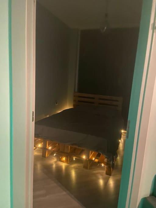 Luxury Sea Views Close The Airport Apartment