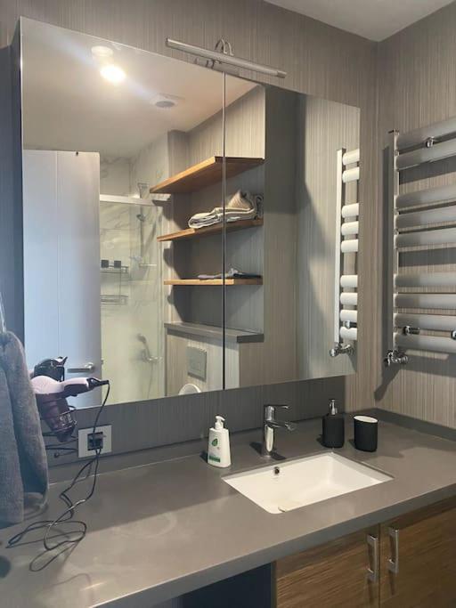 Apartment Luxury Sea Views Close The Airport Istanbul