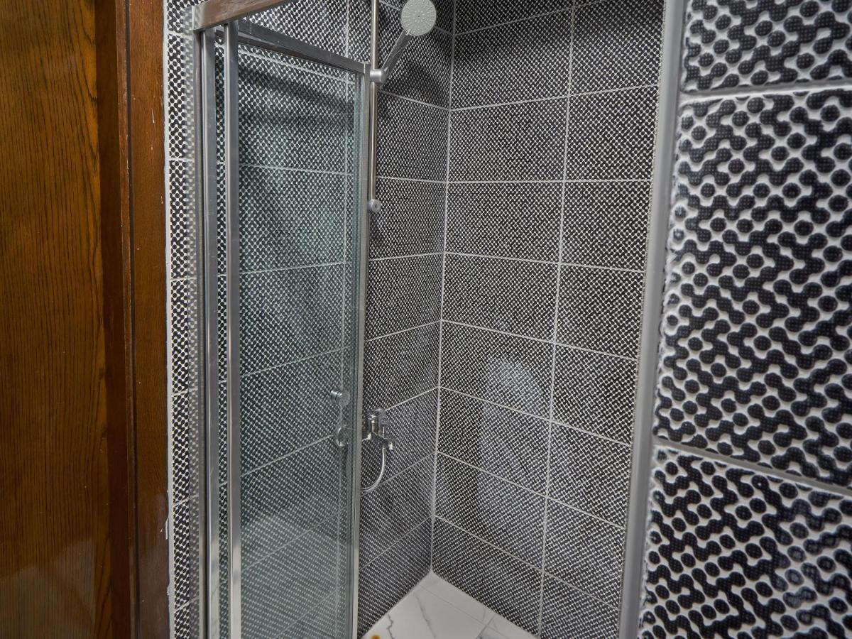 Comfortable 2 Bedroom For 5 People At Taksim