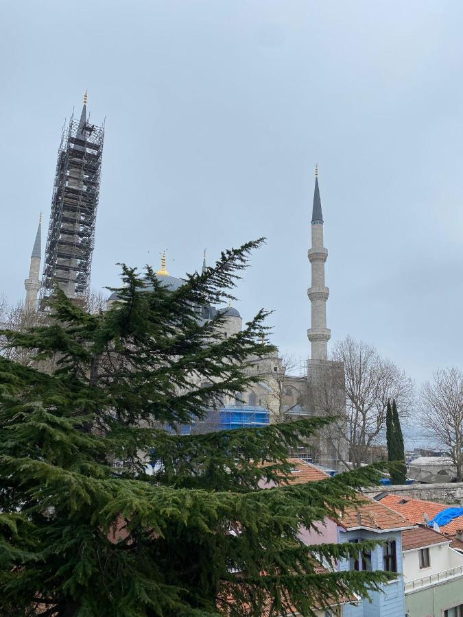 Blue Ottoman Istambul