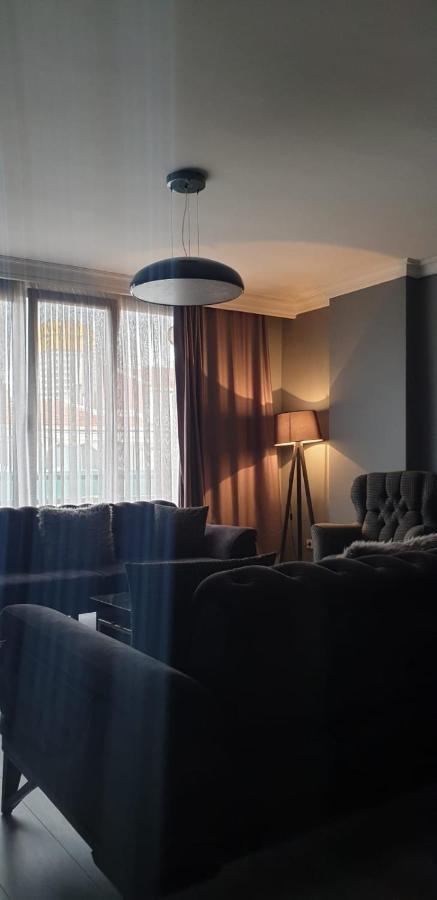 Apartment Center *