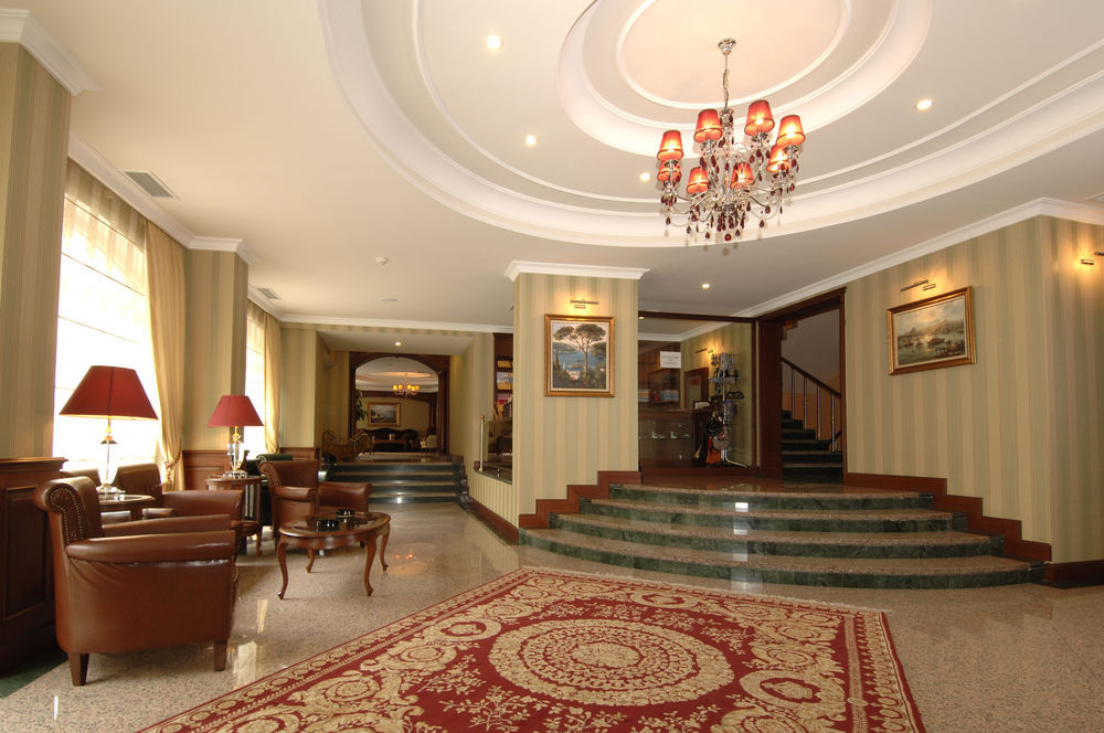 Grand Yavuz Sultanahmet 4*