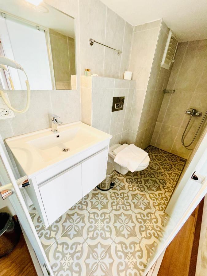 Hotel Qonaq & Istanbul