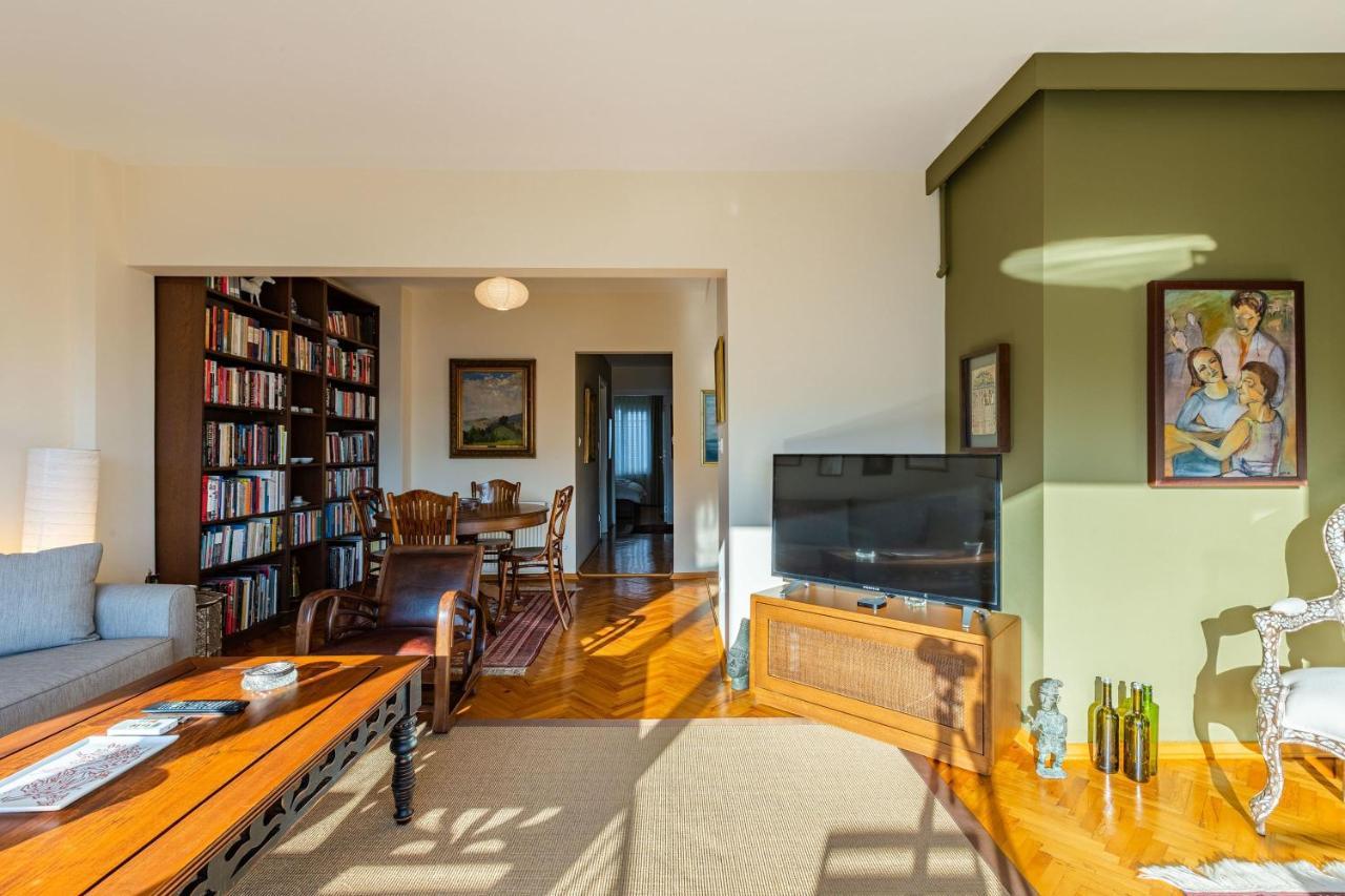 Phenomenal Apartment