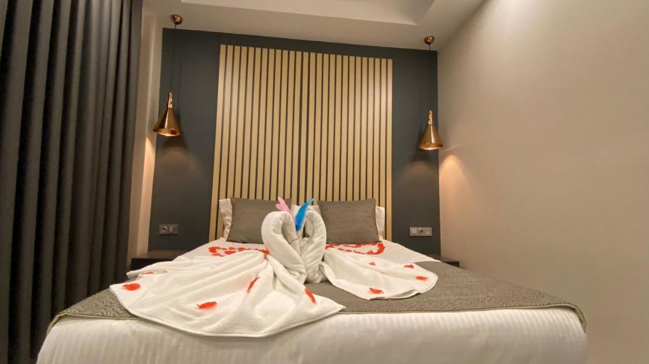 Hotel Antik 4*