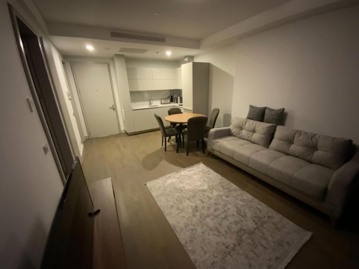 Retro9 B-blok Ataköy 2 Wifi Pool Daire İstanbul