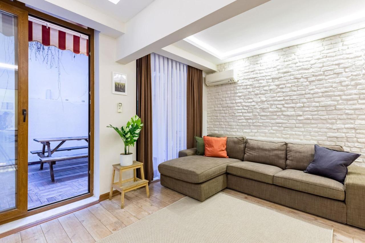 Missafir Exquisite Flat With Backyard And Excellent Location Near Trendy Attractions In Nisantasi, Sisli Apartment Istanbul