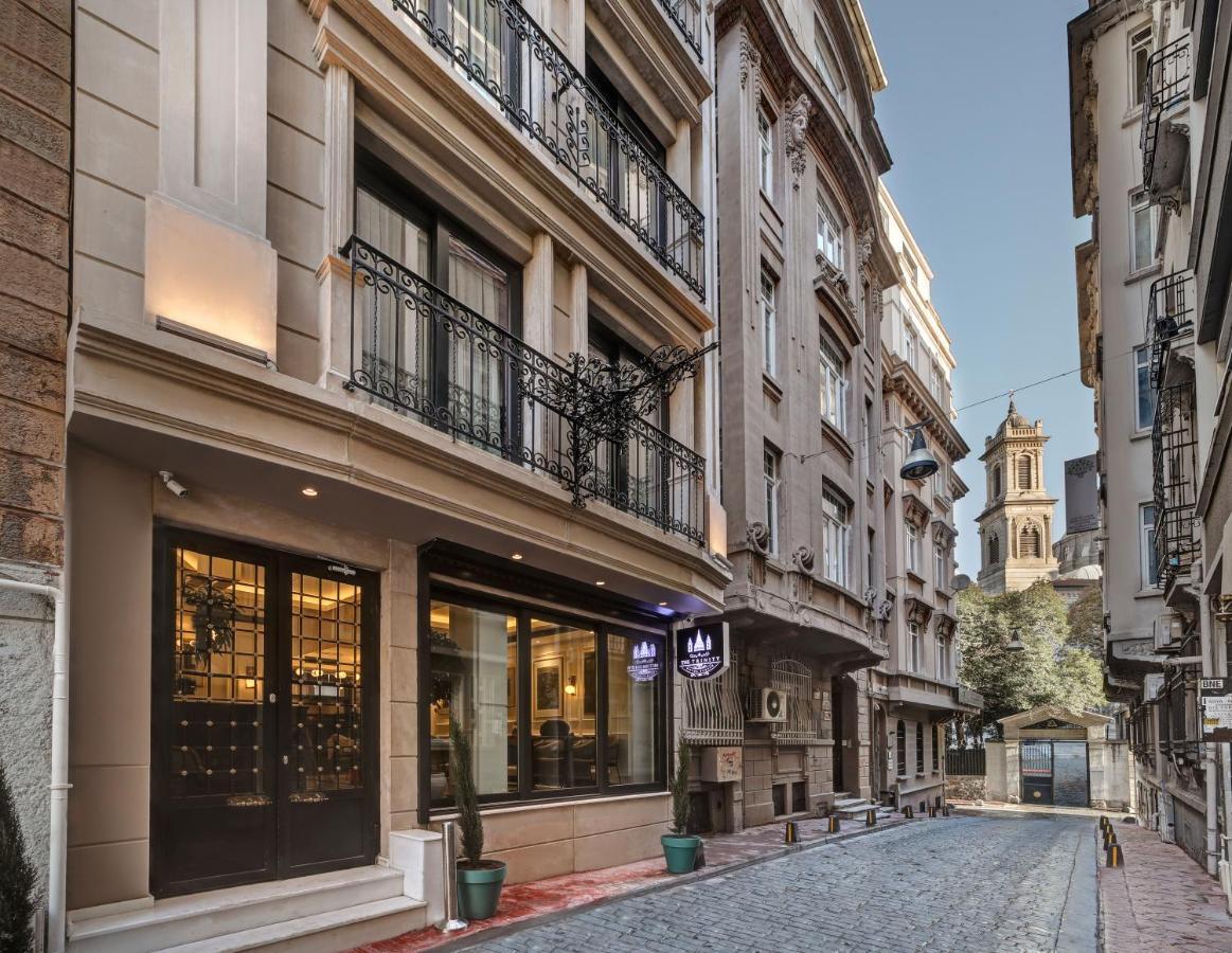 The Trinity Taksim - Special Category 4*
