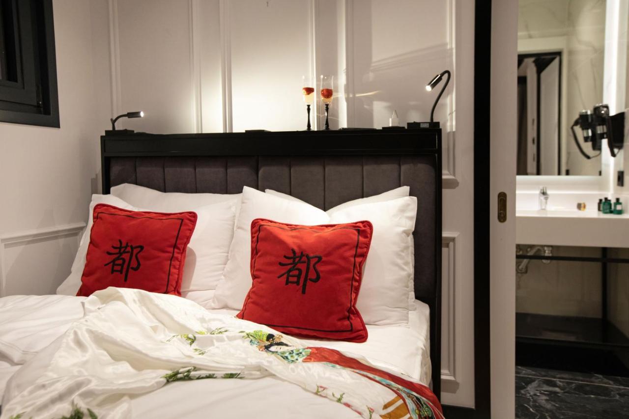 The Trinity Taksim - Special Category 4*