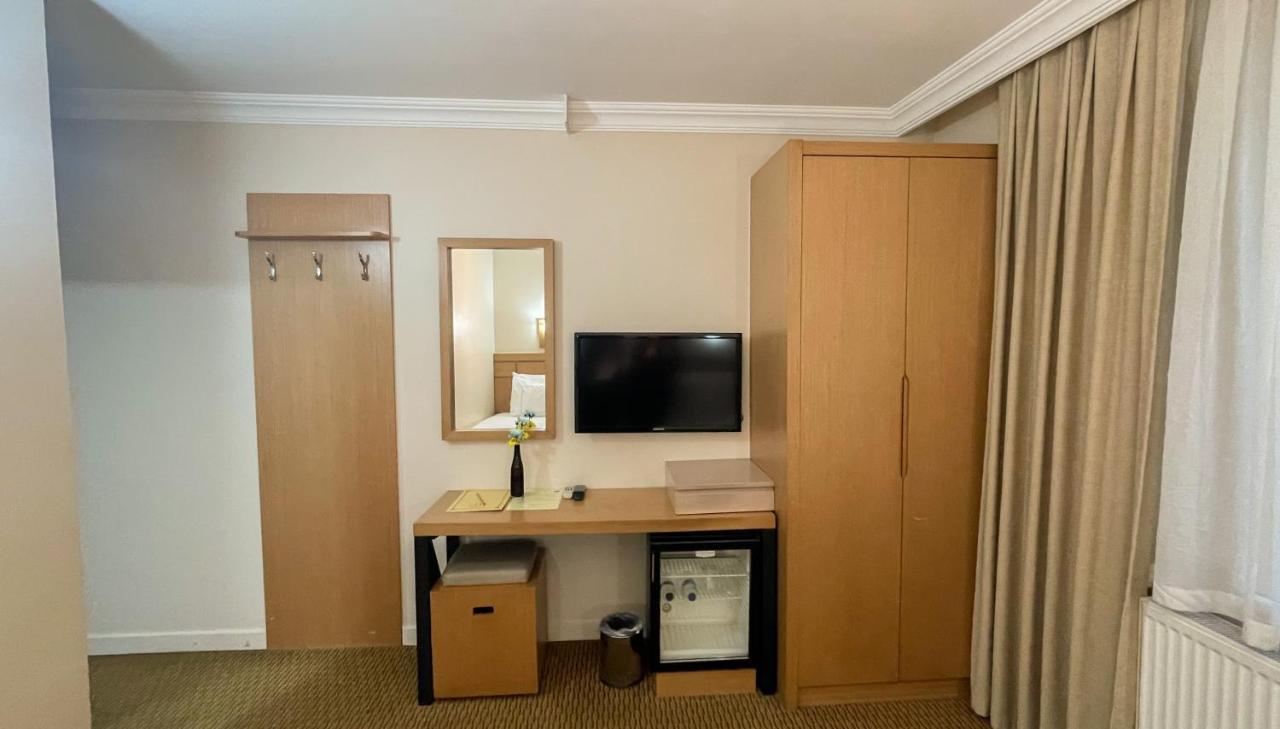 Sude Hotel