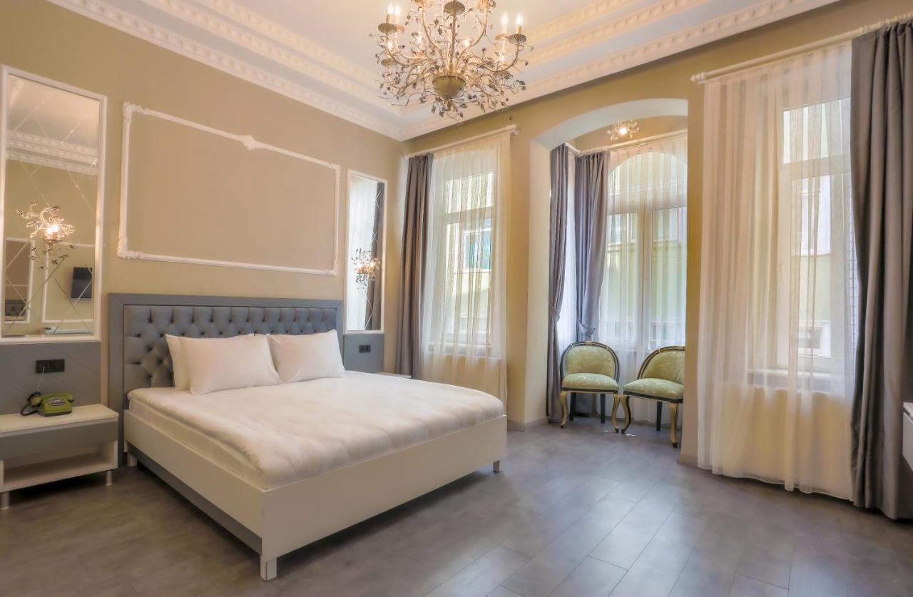 Hotel Arach Harbiye