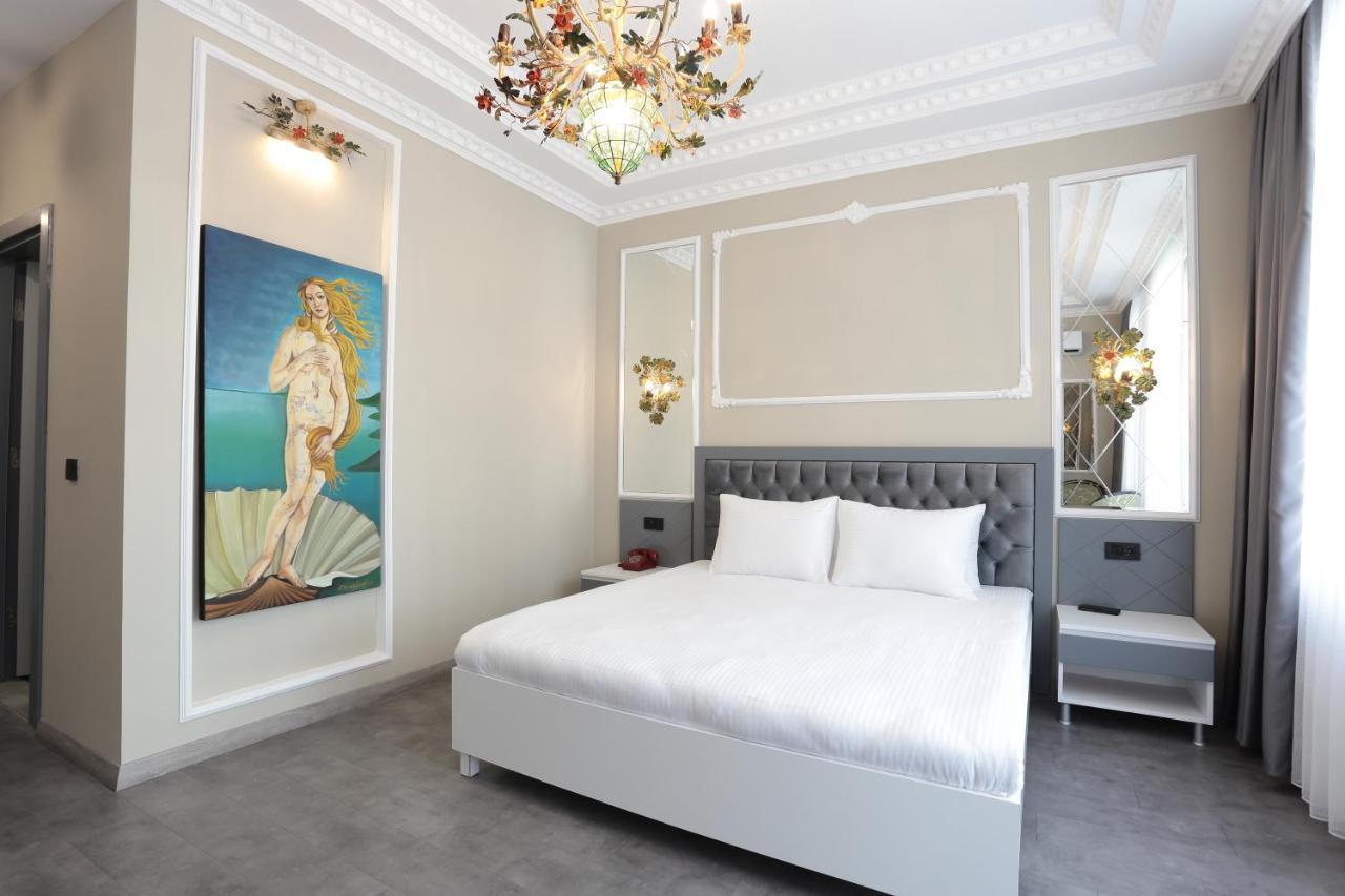 Arach Harbiye Hotel