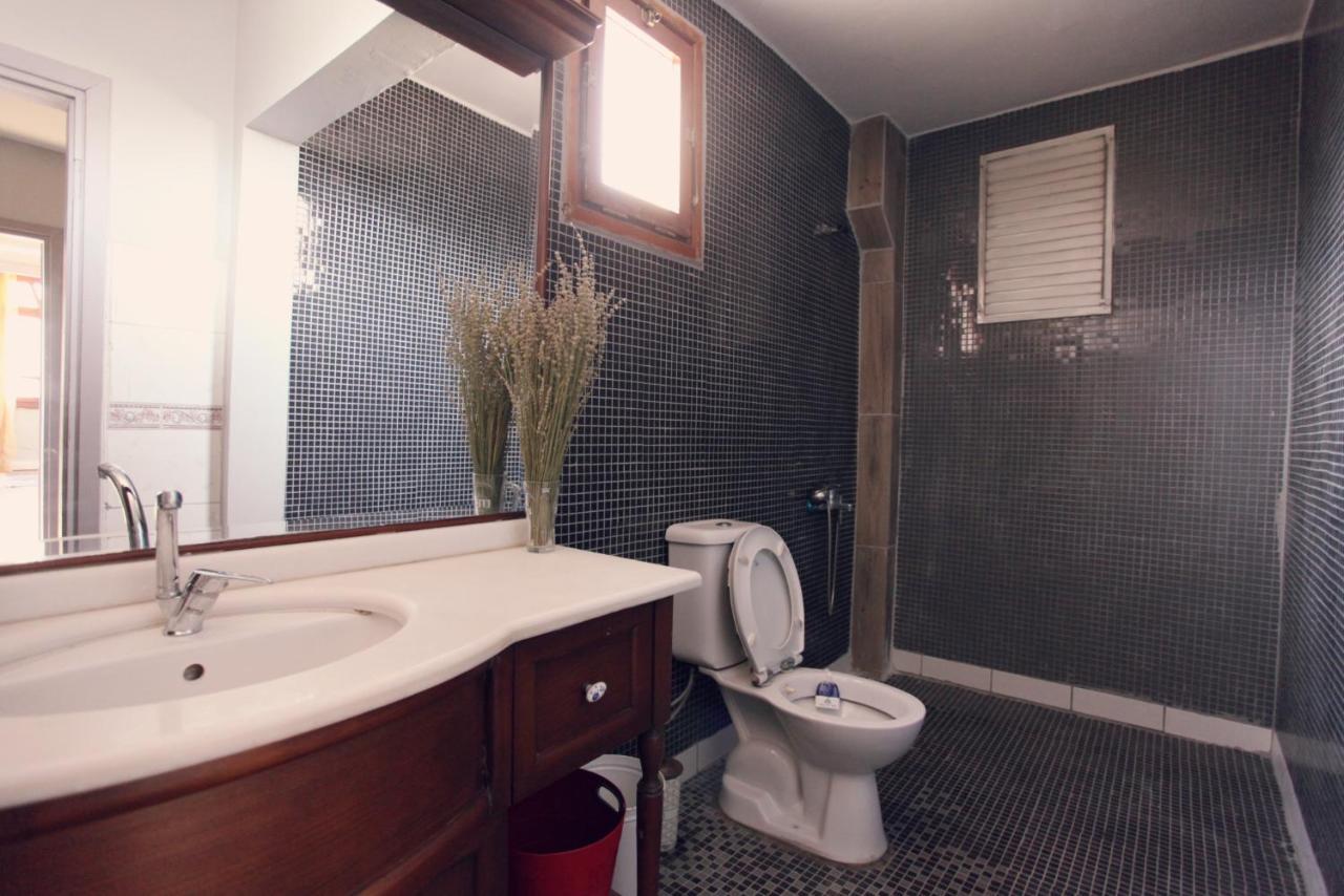 Building/5floors/ Garden In Balat