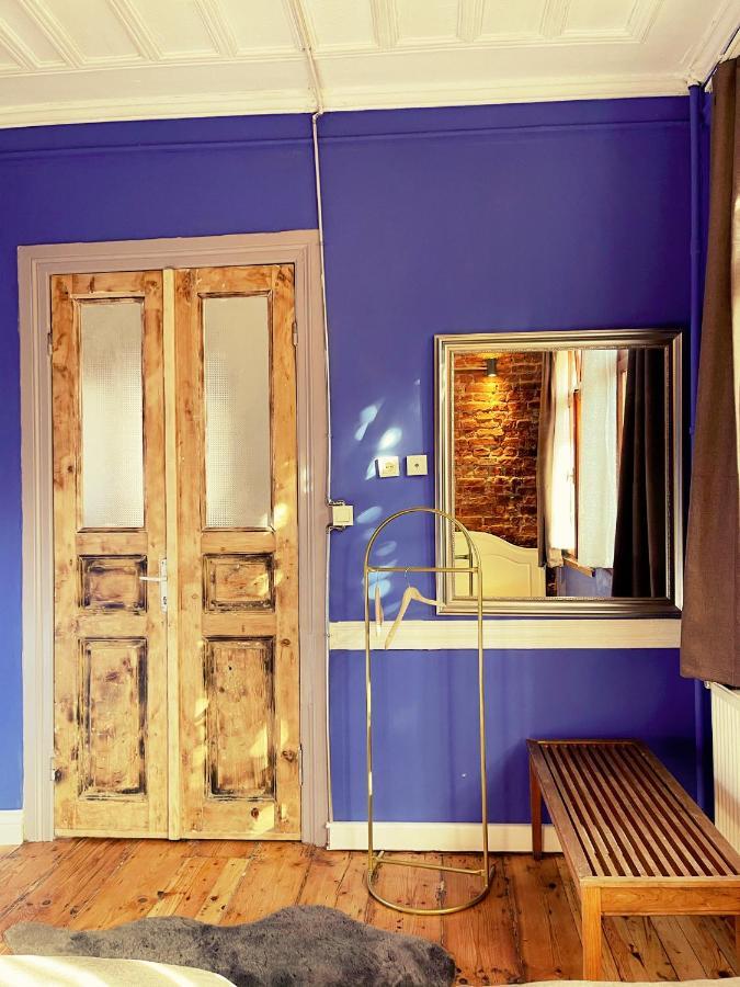 Building/5floors/ Garden In Balat Pousada Istambul
