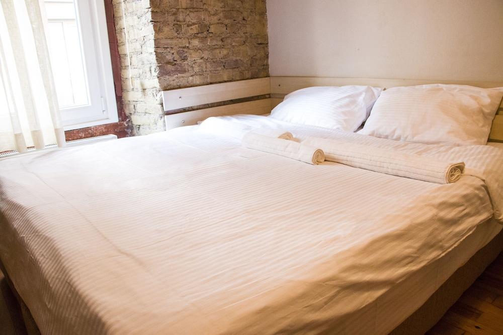 Hotel Gen Pera 3*